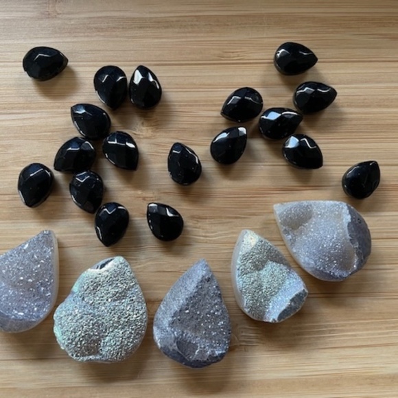 Gem Stones-Druzy and Black Beads - Picture 3 of 3